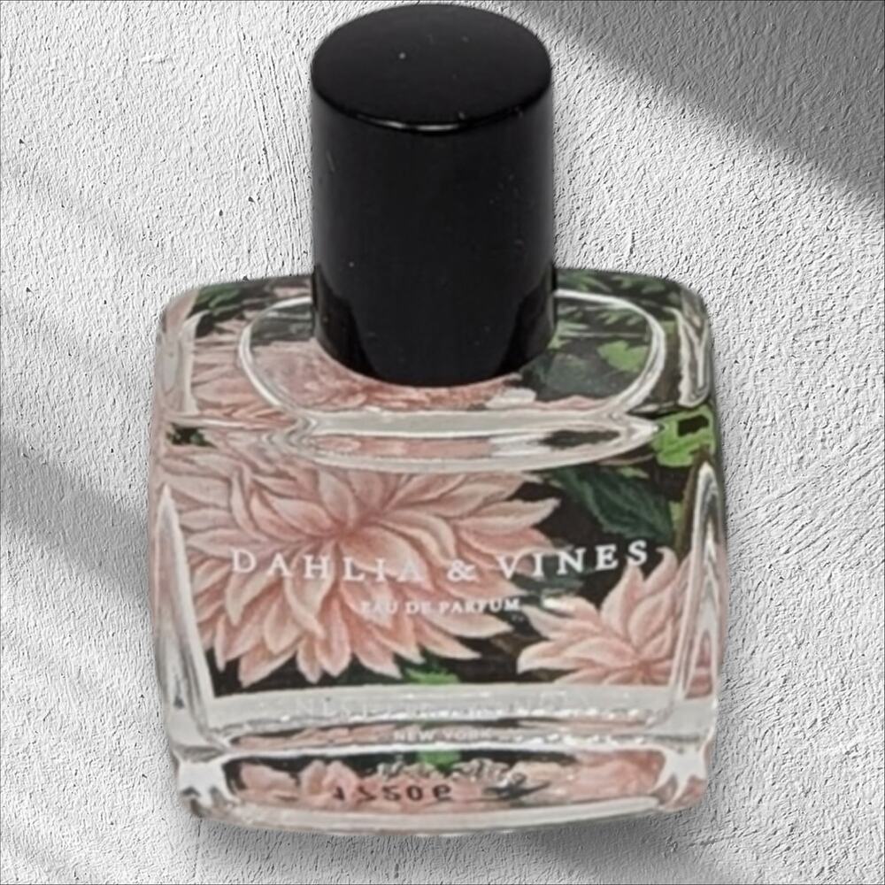 2 bottles of Nest Dahlia & Vines Scent Product Mini 7.5ml - Picture 2 of 4